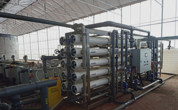 云南大理2X30T反滲透設備安裝調(diào)試