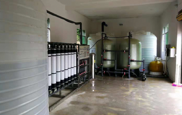 貴州瓷安8T單+16T超濾設備安裝調試完成